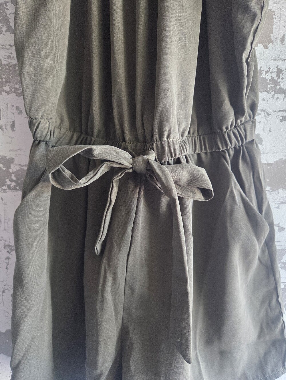 Bebop NWT Olive Green Halter Romper Medium - Picture 2 of 12